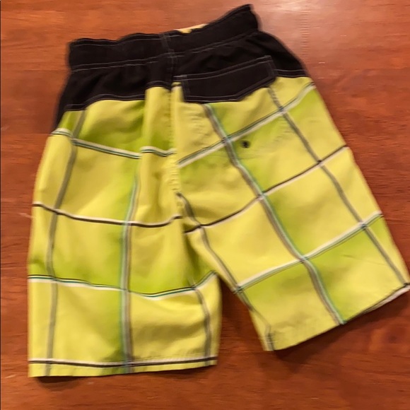 OP Boys Swim Shorts M(8) - Picture 3 of 3